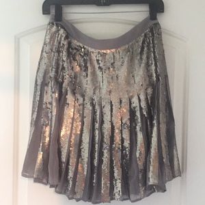 Banana Republic silver sequin box pleated skirt